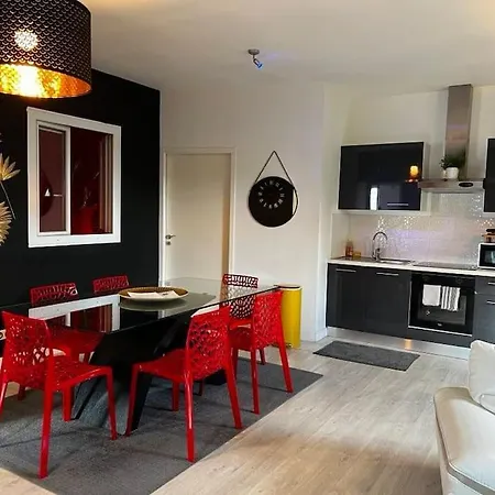 Destination Confidentielle Apartamento
