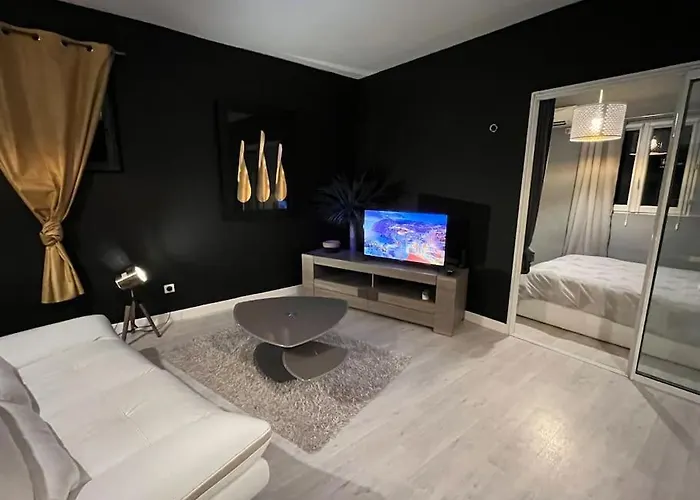 شقة Destination Confidentielle *