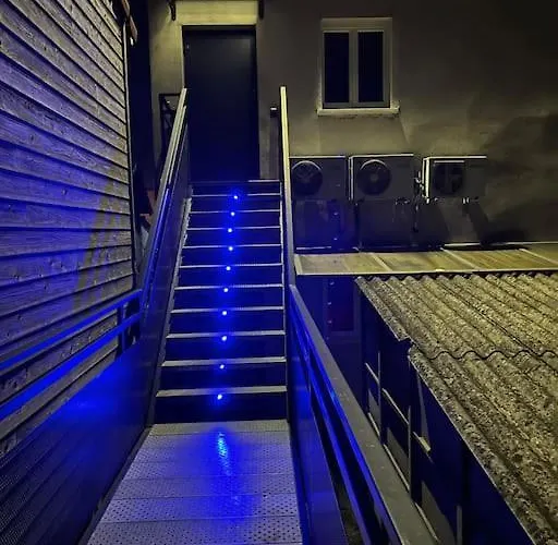 Destination Confidentielle * كليرمونت-فيراند